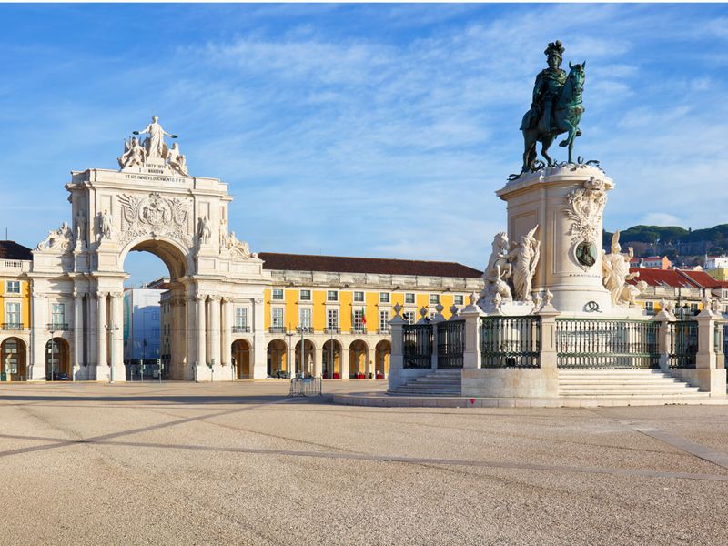 Property for sale and rent in Portugal