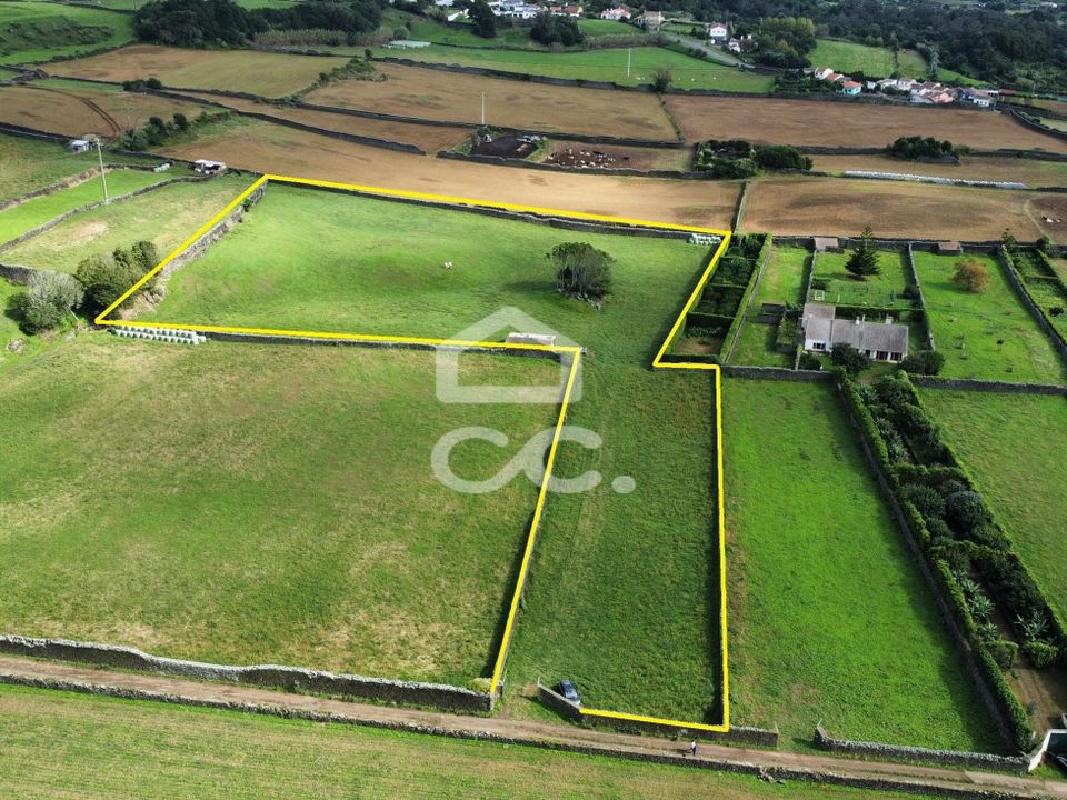 Plot of land for sale in Ponta Delgada, Sao Miguel € 89,950 Ref