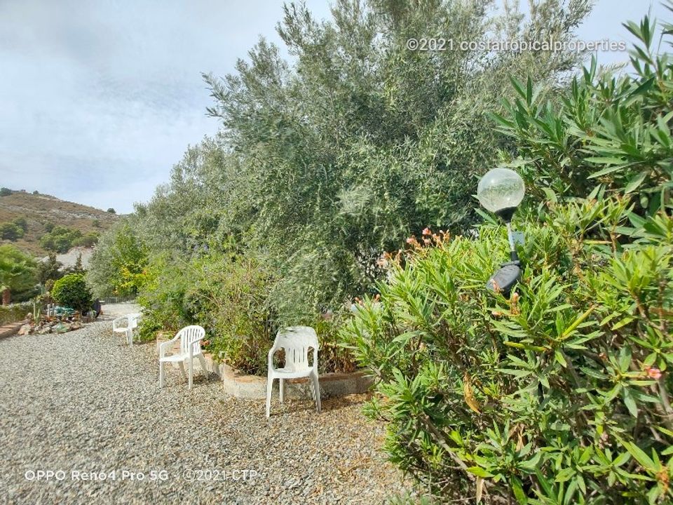 Villa for sale in Velez De Benaudalla, Granada province € 199,500 Ref 10467643