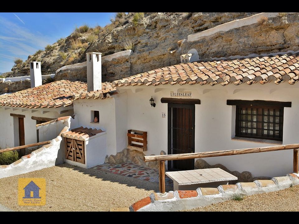Cave house for sale in Galera, Granada province € 65,000 Ref