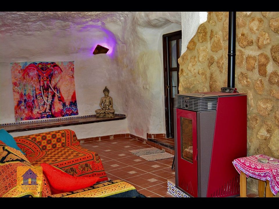 Cave house for sale in Galera, Granada province € 65,000 Ref