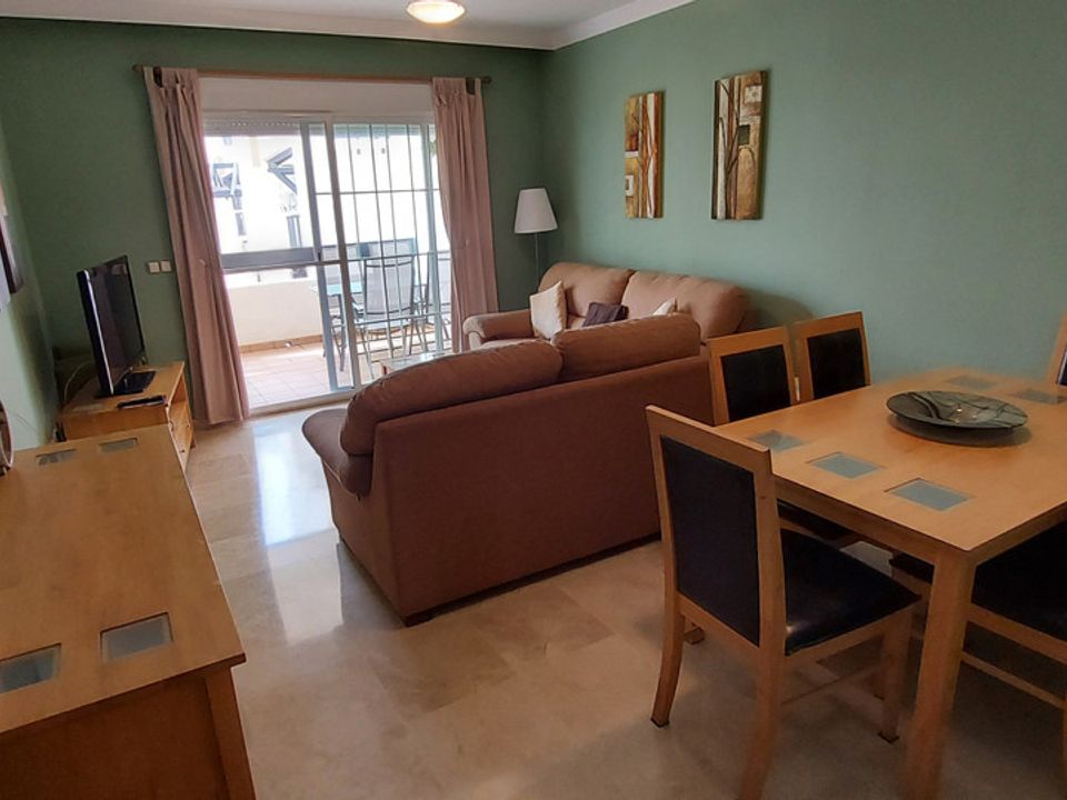 Apartment to rent in San Luis De Sabinillas, Malaga province from €