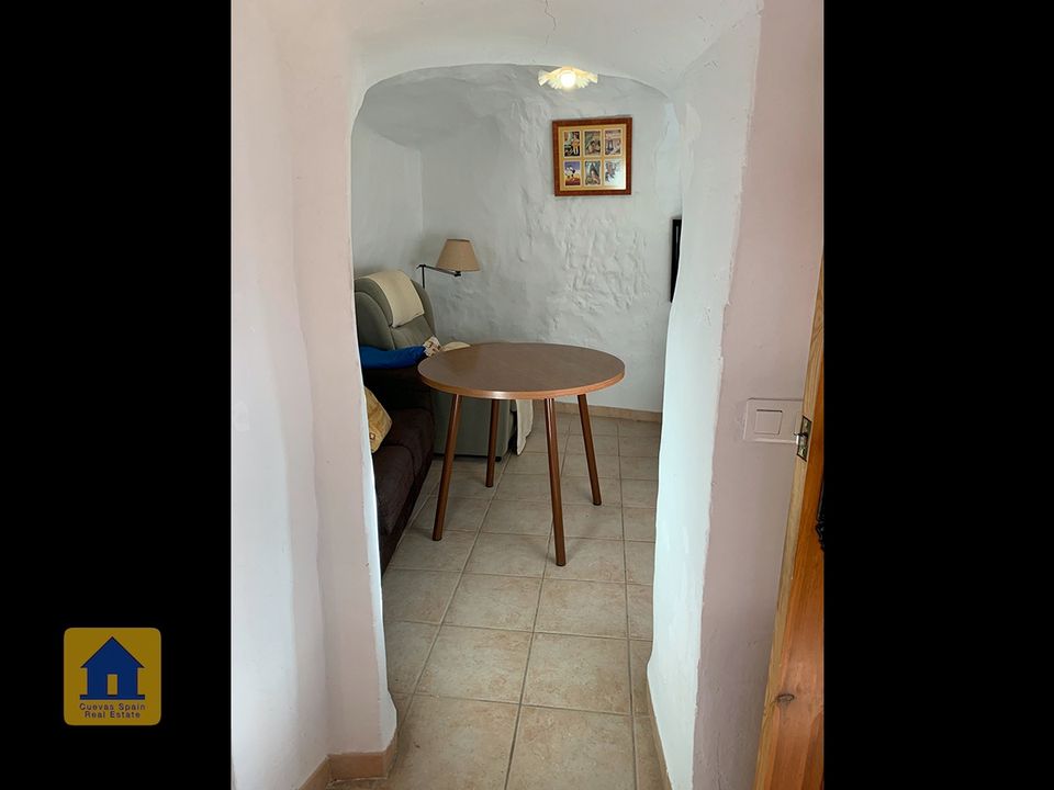 Cave house for sale in Huescar, Granada province € 65,000 Ref