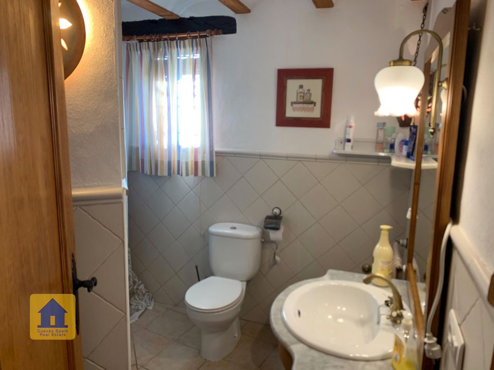 Cave house for sale in Huescar, Granada province € 65,000 Ref