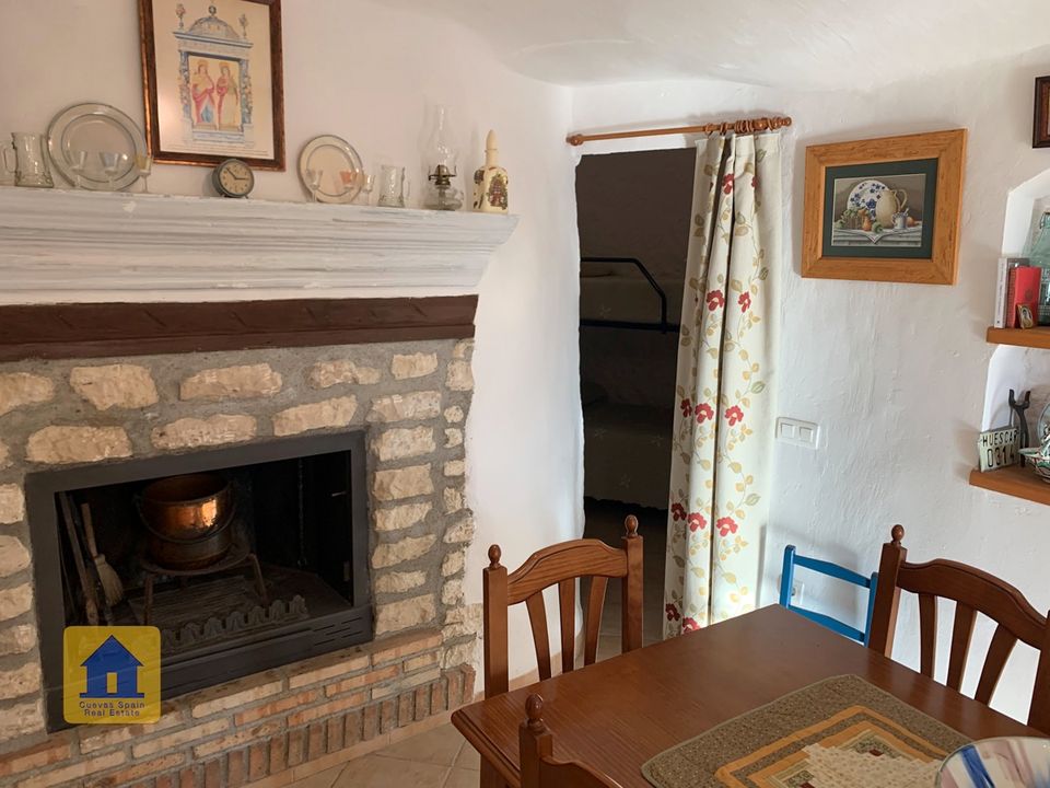 Cave house for sale in Huescar, Granada province € 65,000 Ref