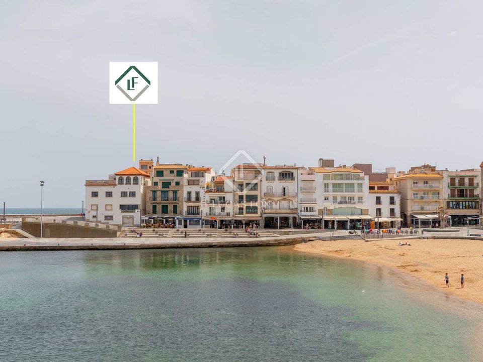 Properties for sale in L'Escala, Girona province Kyero