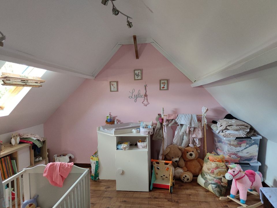 Villa for sale in Lisieux, Calvados € 139,000 Ref 12357742