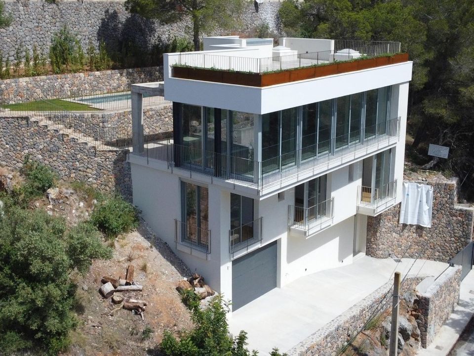 Properties for sale in Port De Soller, Majorca