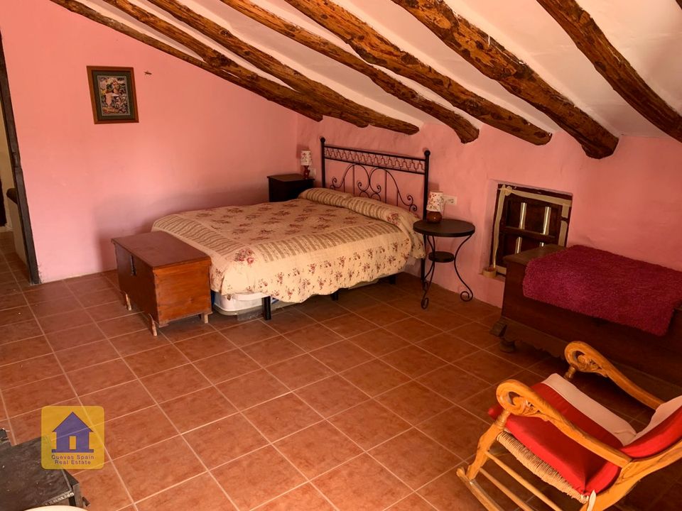 Country house for sale in Huescar, Granada province € 69,000 Ref