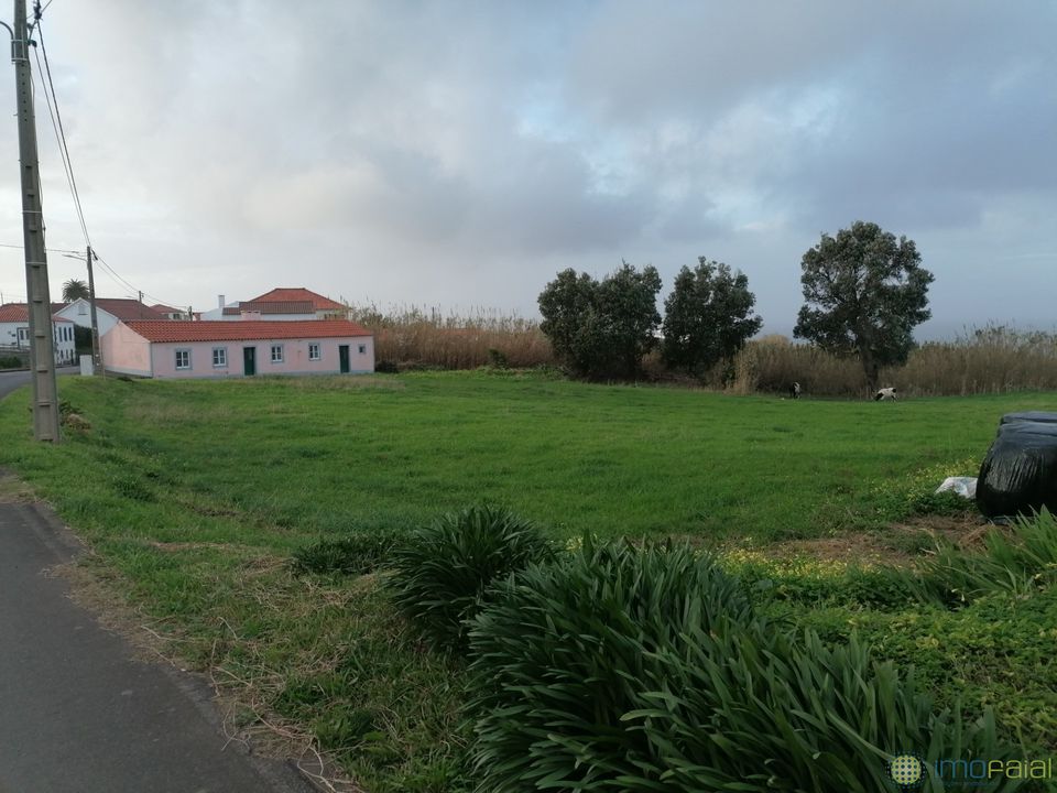 Land in Horta- photo 1