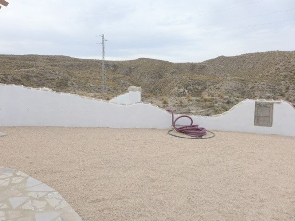 Cave houses for sale in Granada, Andalucia Kyero Page 8
