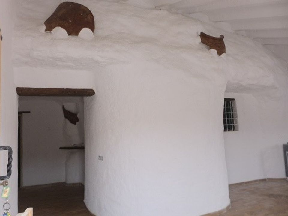 Cave houses for sale in Granada, Andalucia Kyero Page 8