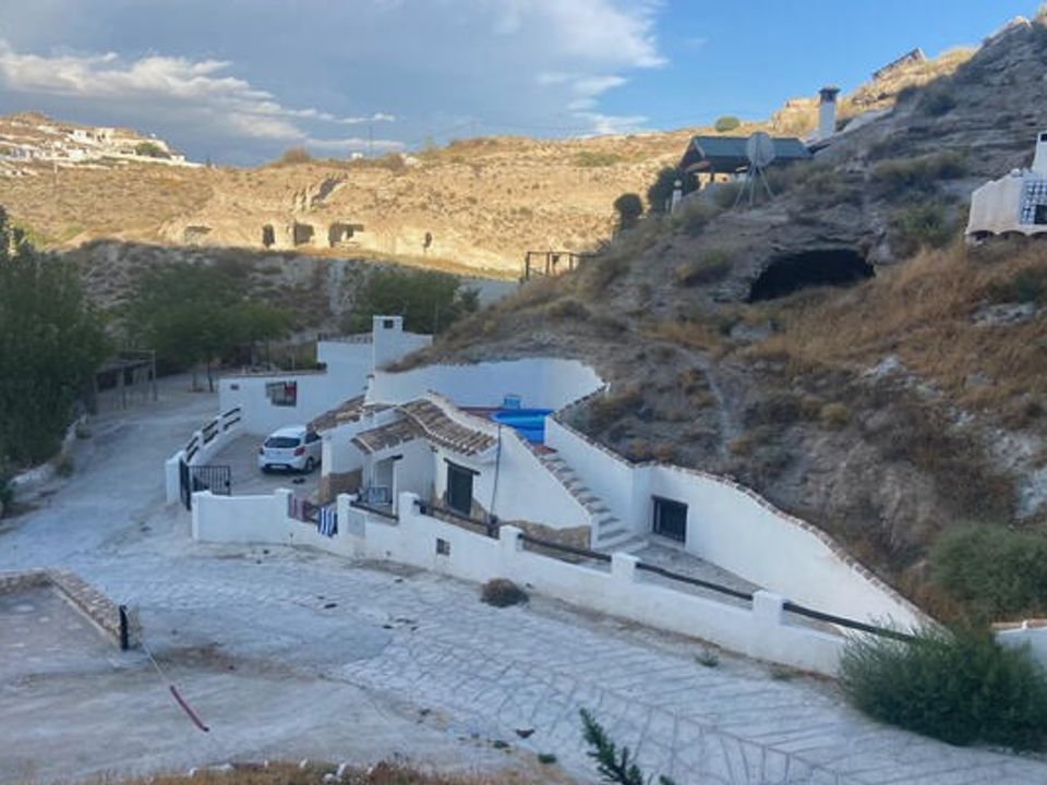 Cave house for sale in Galera, Granada province € 80,000 Ref