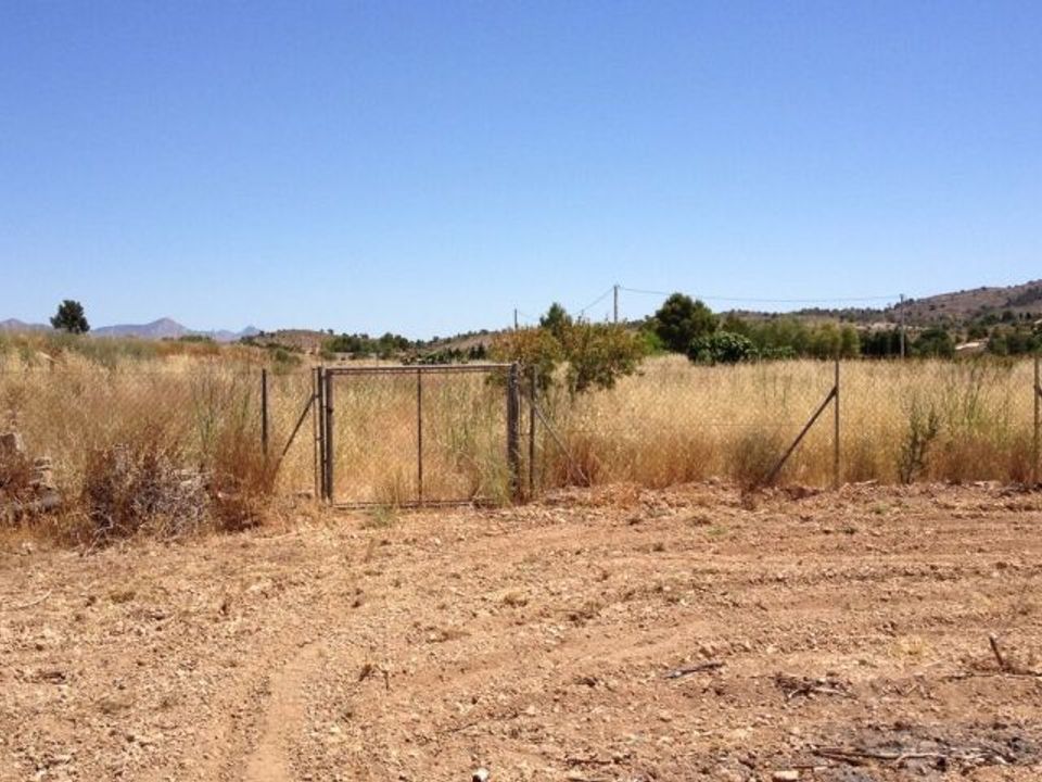 Country house for sale in Hondon De Las Nieves, Alicante province € 145,995 Ref 13599693