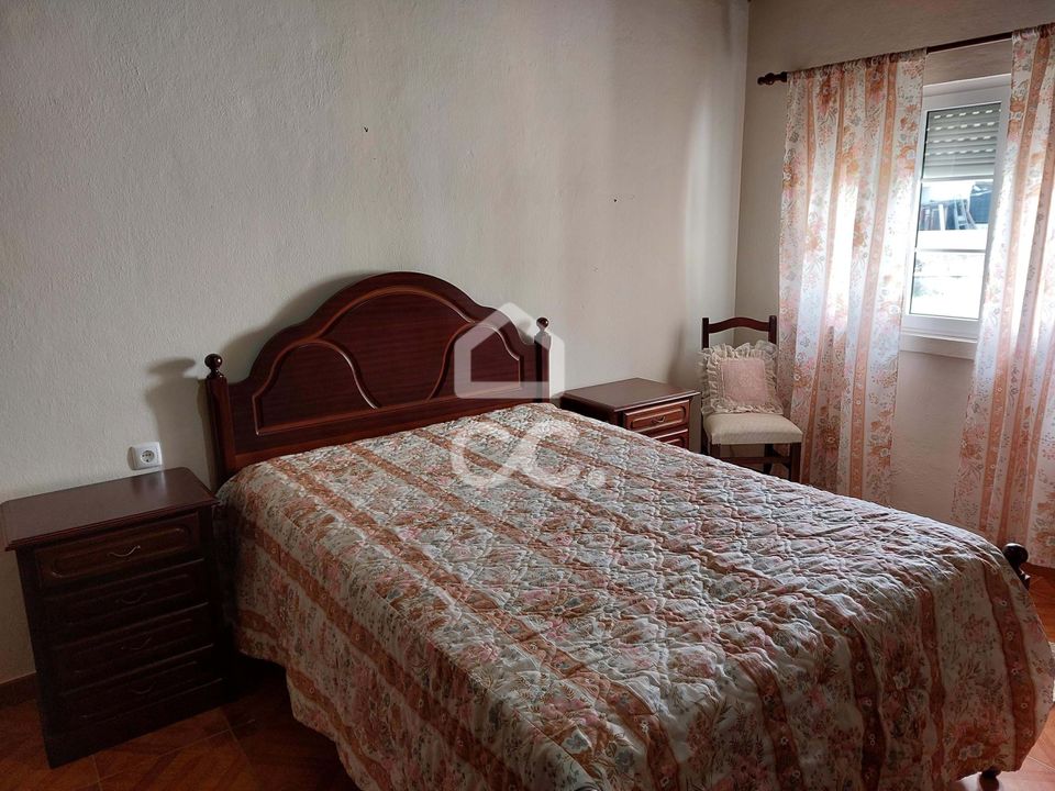 Villa for sale in Vila da Praia da Vitoria, Terceira € 115,000 Ref