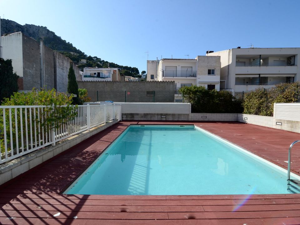 Properties for sale in L'Estartit, Girona province Kyero