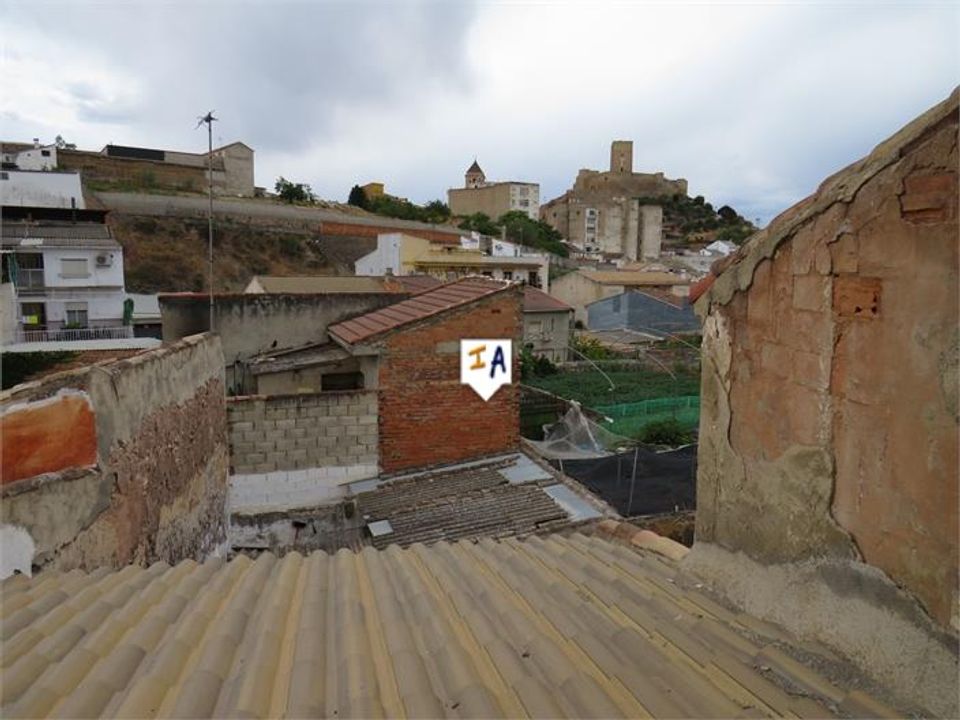 Town house for sale in Alcaudete, Jaen province € 16,000 Ref