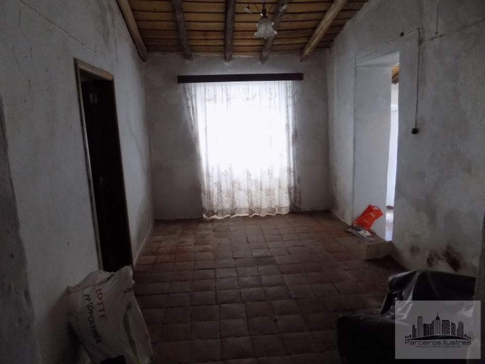 Country house for sale in Moura, Beja District € 47,000 Ref 14479972