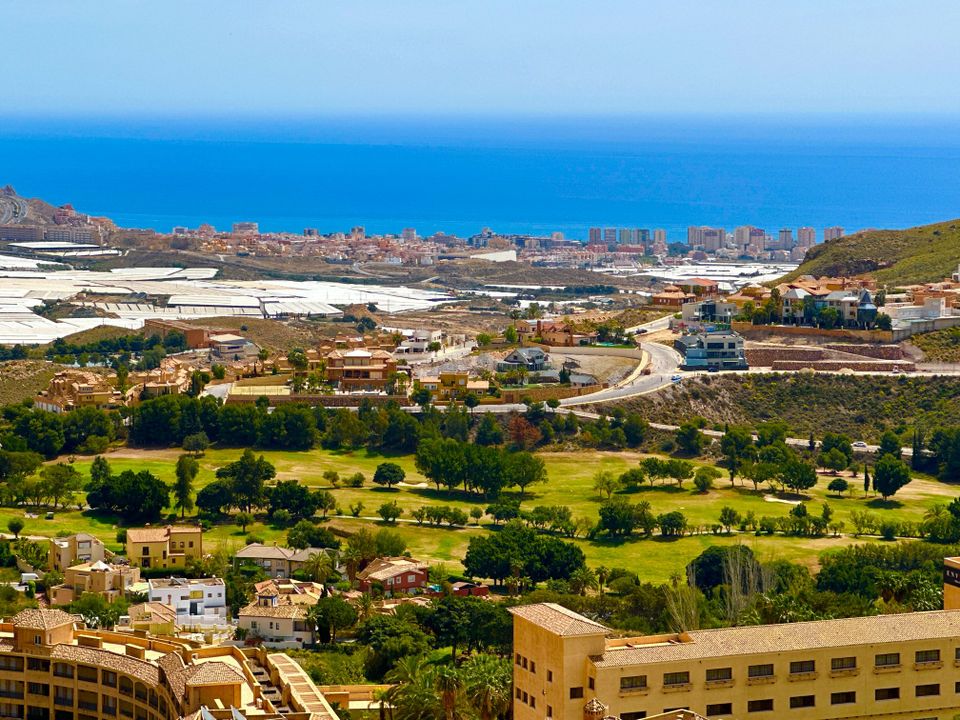 Properties for sale in Roquetas De Mar, Almeria province Kyero