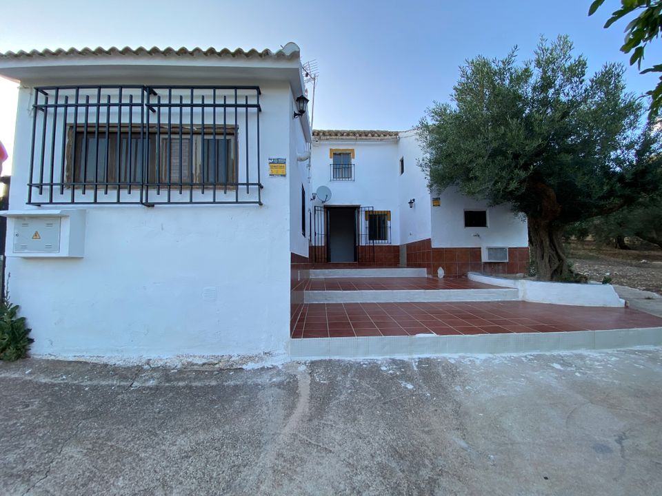 Country house for sale in La Calera (Villanueva Del Trabuco), Malaga