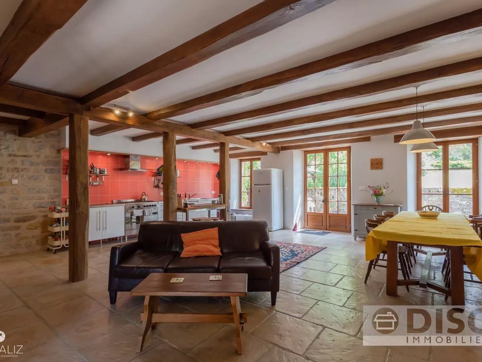 Properties for sale in SaintAntoninNobleVal, Kyero