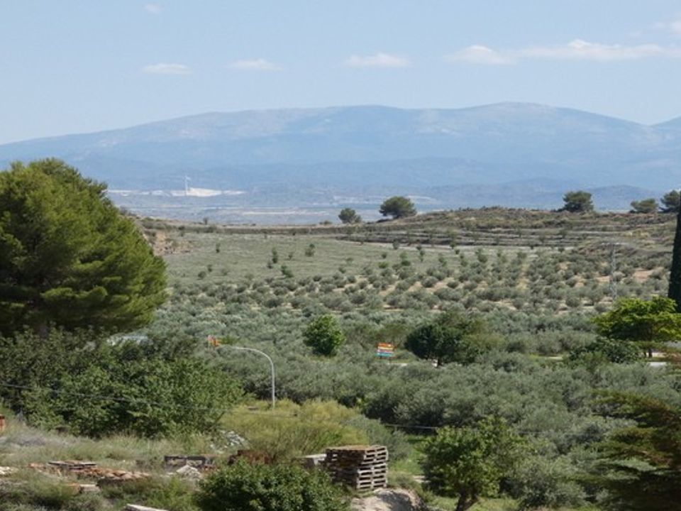 Cave house for sale in Cuevas Del Campo, Granada province € 59,000