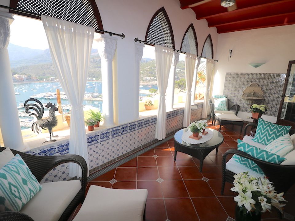 Properties for sale in Port De Soller, Majorca Kyero