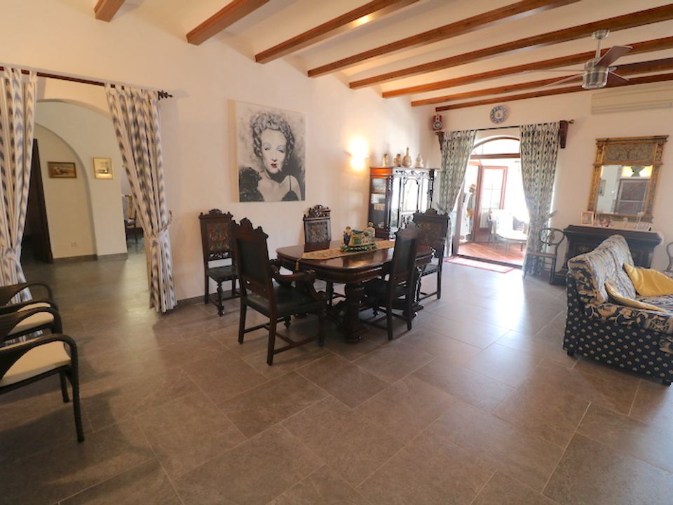 Properties for sale in Port De Soller, Majorca Kyero