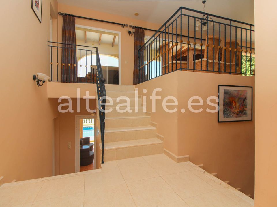 Properties for sale in Altea La Vella, Alicante province Kyero