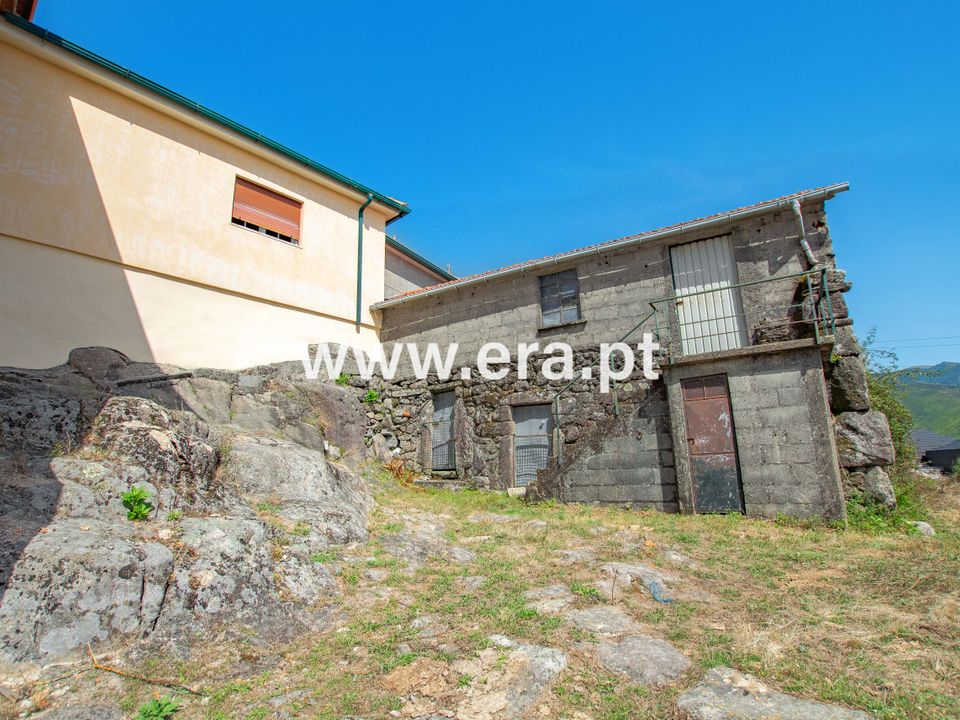 Properties for sale in Arcos de Valdevez, Viana do Castelo District Kyero
