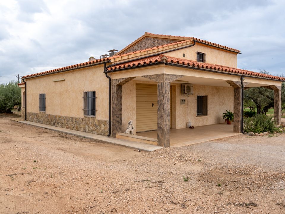 Properties for sale in Tortosa, Tarragona province Kyero