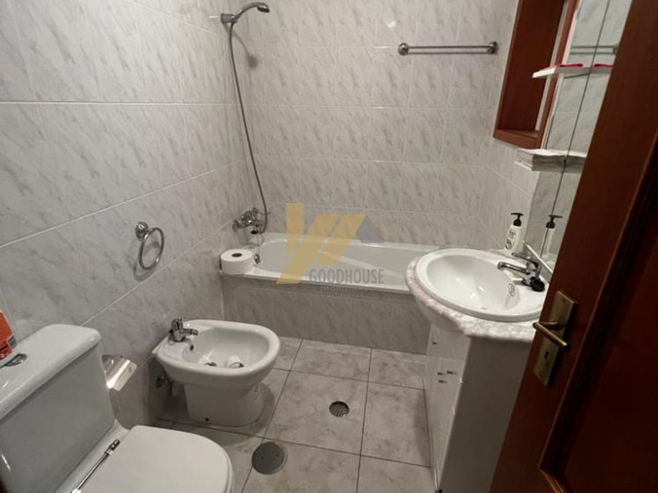 Apartment for sale in Murtosa, Aveiro District € 65,000 Ref