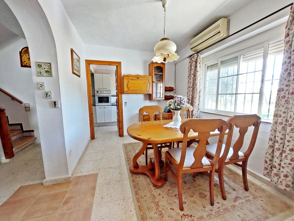 Town house for sale in Chiclana De La Frontera, Cadiz province €