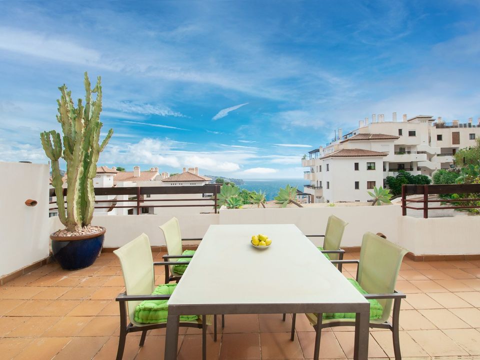 Apartment for sale in La Herradura, Granada province € 265,000 Ref