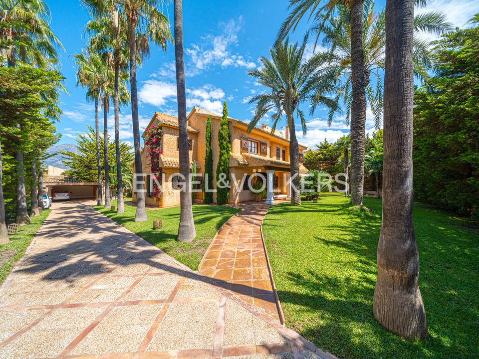 Property for sale in Benidorm over 4000 properties