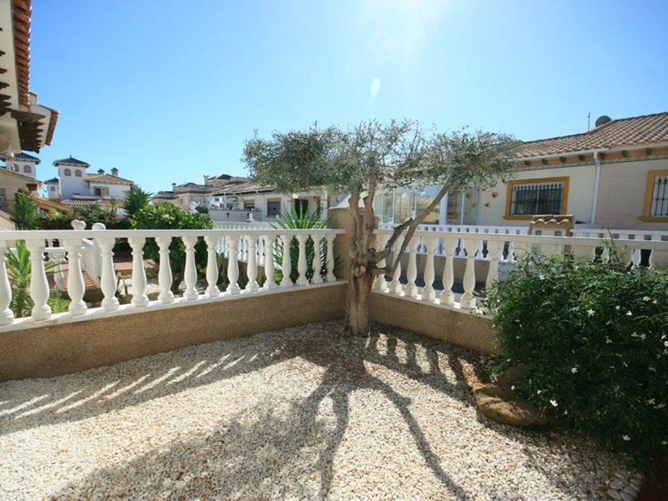 Villa for sale in Cabo Roig, Alicante province € 149,950 Ref