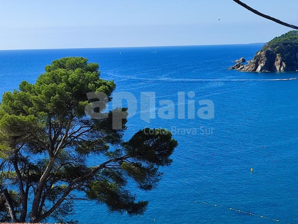 Apartment for sale in Santa Maria De Llorell, Girona province €