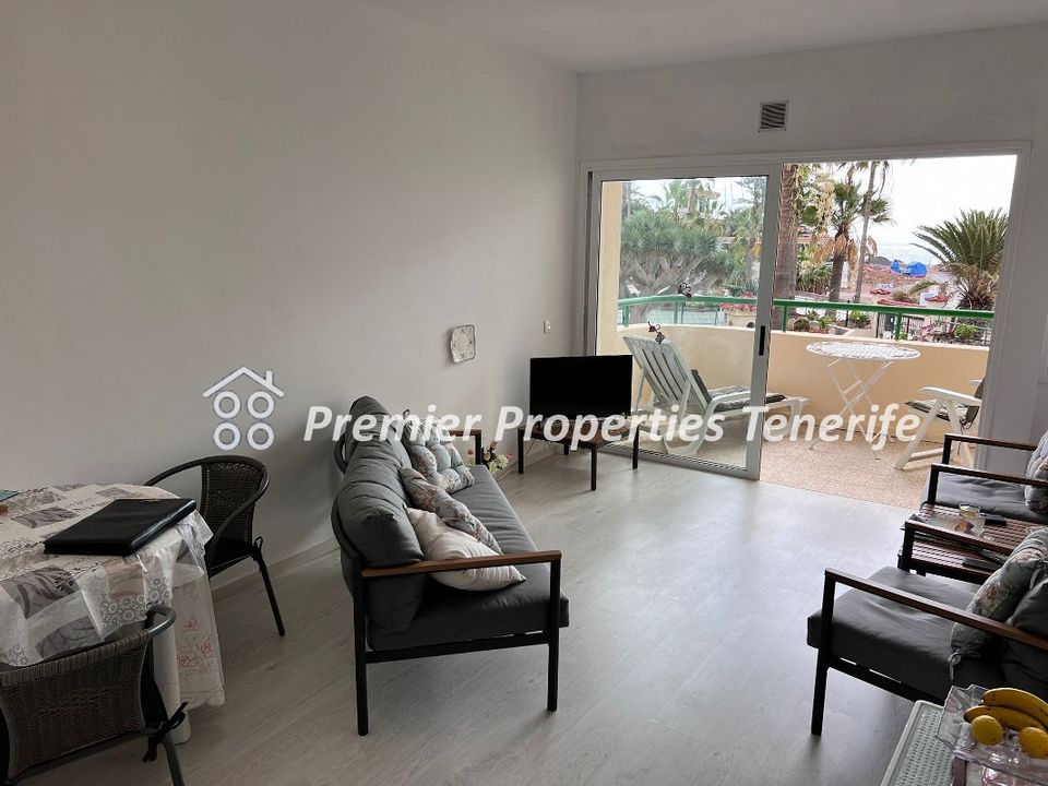 Apartment for sale in Playa De Los Cristianos, Tenerife € 274,950