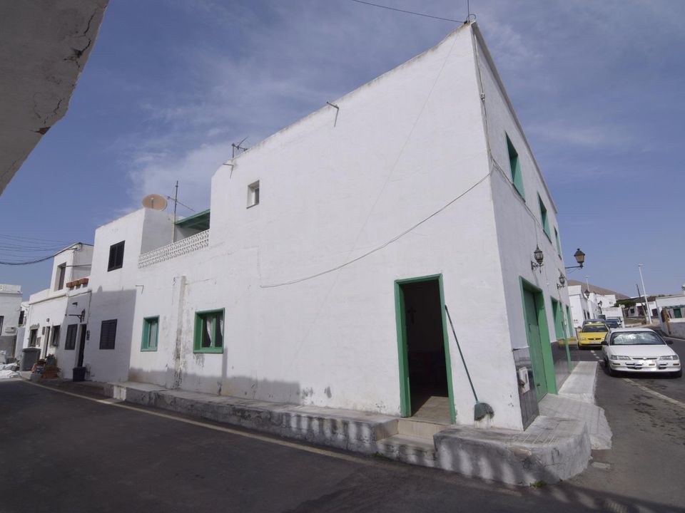 Apartment for sale in Tias, Lanzarote € 275,000 Ref 16253855