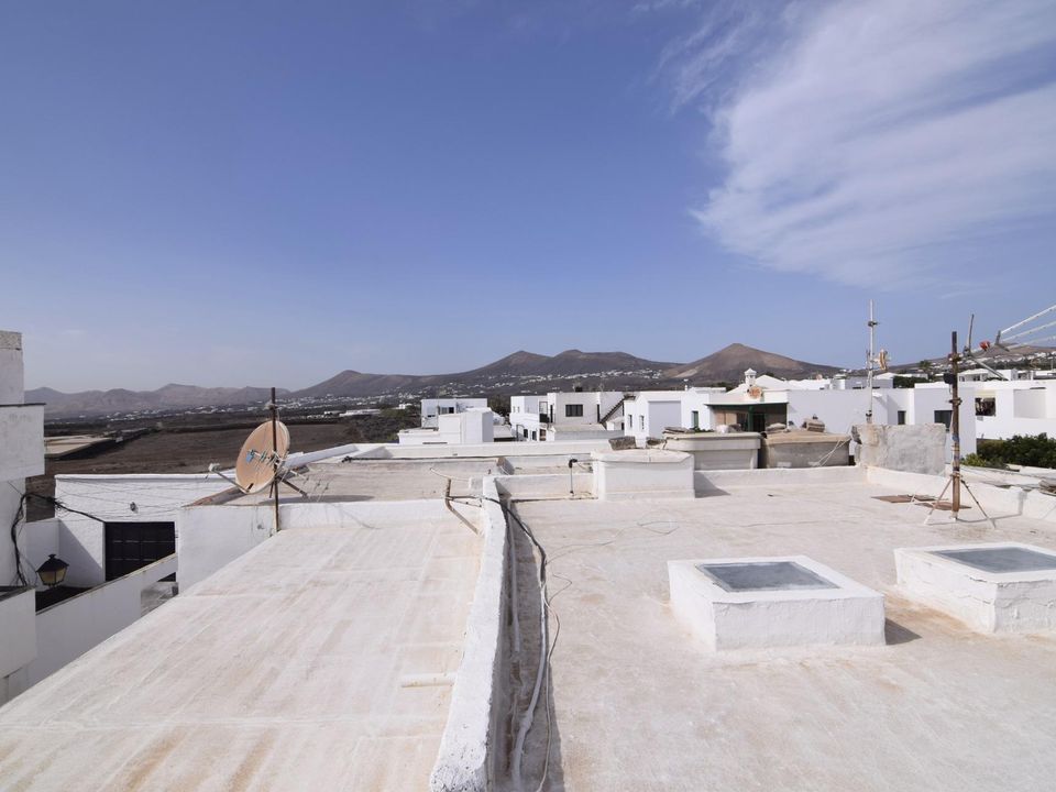 Apartment for sale in Tias, Lanzarote € 275,000 Ref 16253855