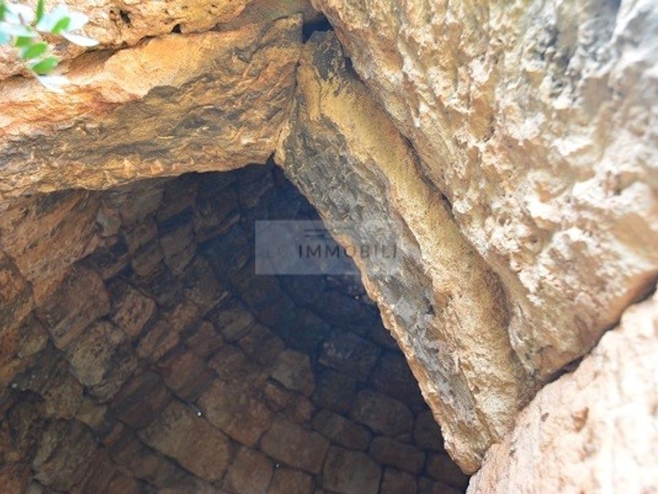 Land for sale in Italy Kyero