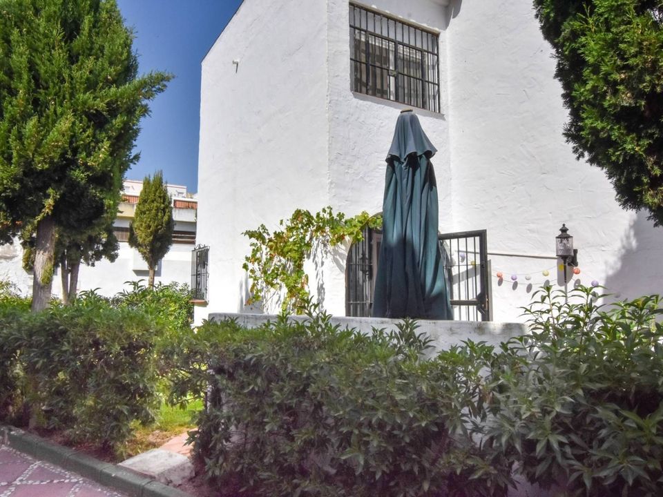 Town house for sale in Torrox Costa, Malaga province € 250,000 Ref