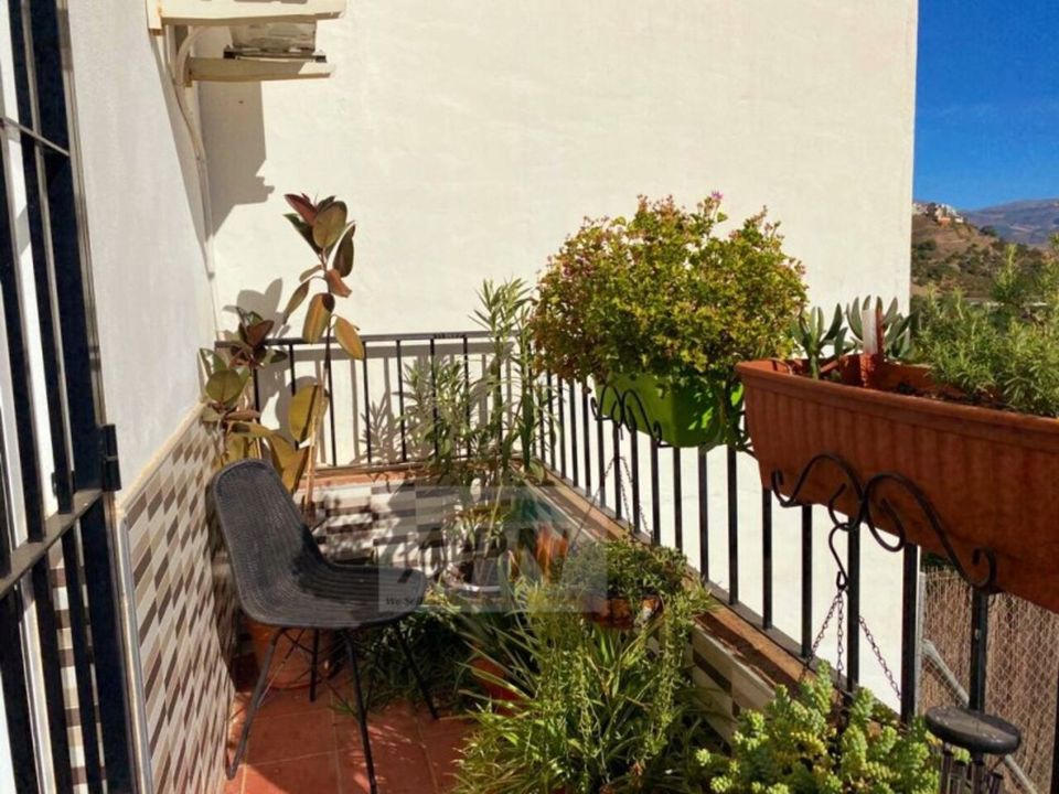 Town house for sale in Alora, Malaga province € 215,000 Ref