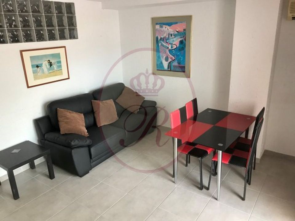 Apartment for sale in Playa De Los Cristianos, Tenerife € 159,950