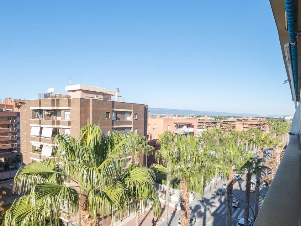 Apartment for sale in Salou, Tarragona province € 159,900 Ref
