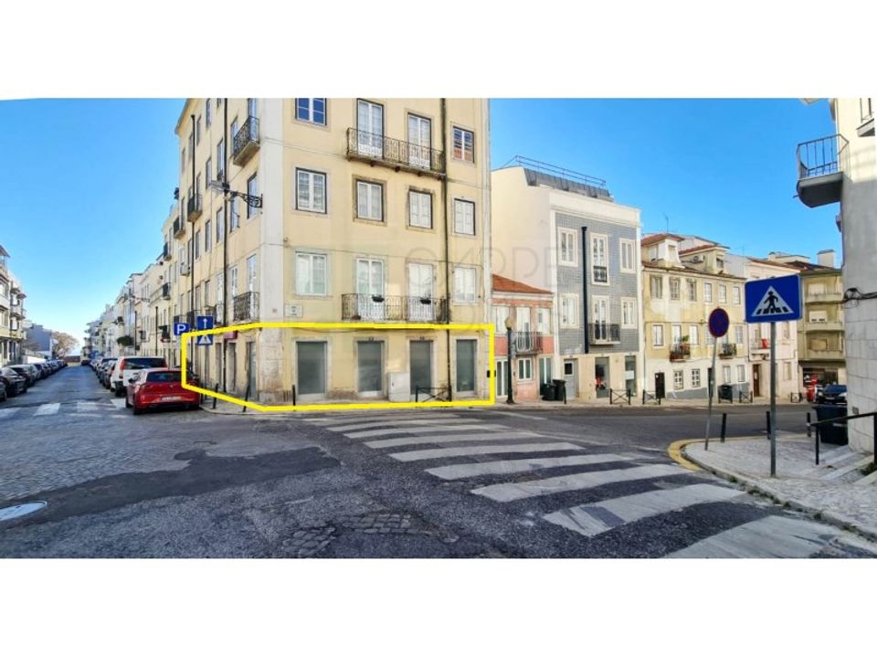 Commercial property for sale in Lisbon, Lisbon District € 620,000