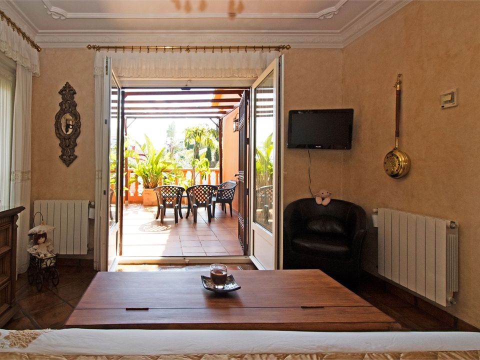 Villas for sale in Malaga city, Malaga Kyero Page 5