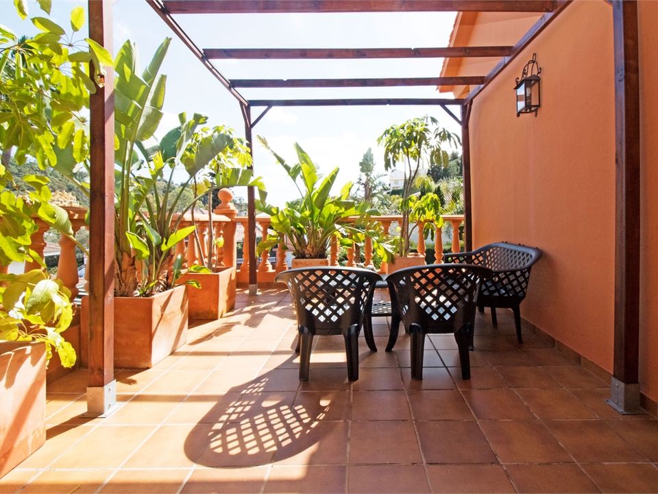 Villas for sale in Malaga city, Malaga Kyero Page 5