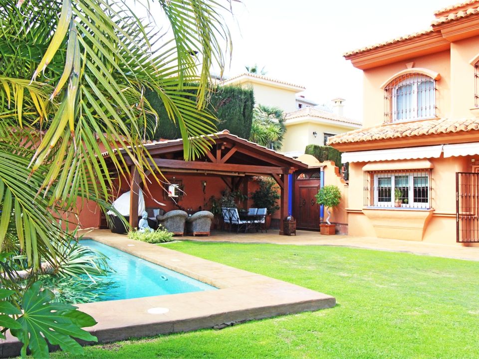 Villas for sale in Malaga city, Malaga Kyero Page 5