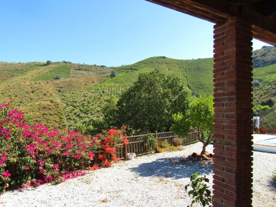 Country houses for sale in Malaga, Andalucia Kyero Page 35